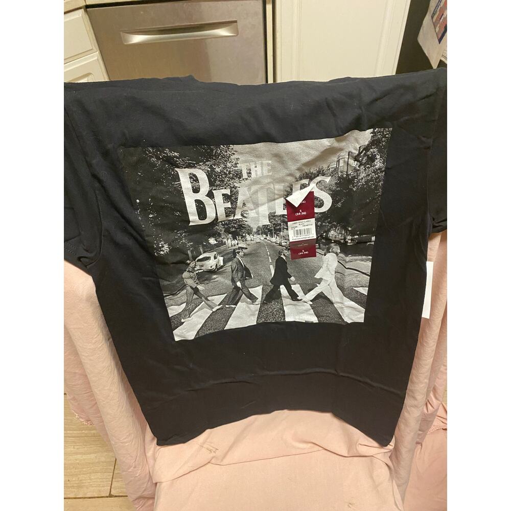 NWT The Beatles Abbey Road Shirt Size S
